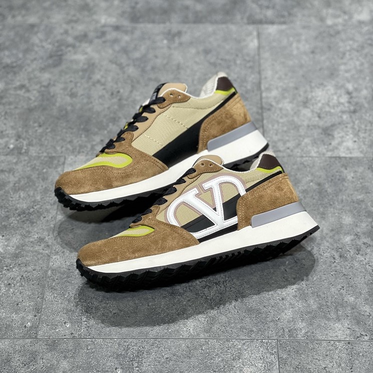 VALENTINO